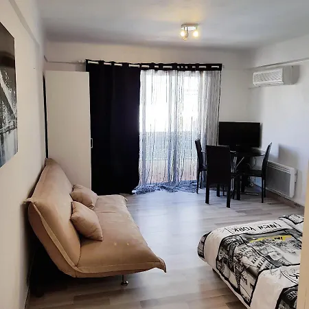 Studio דירה